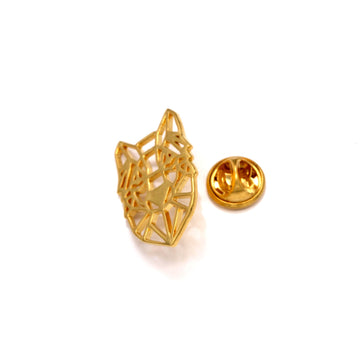 Geo Facet Wolf Head Lapel Pin in Yellow Gold Plating