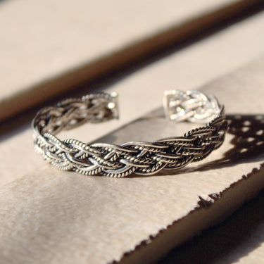 Halyard 925 Sterling Silver twisted cuff bracelet