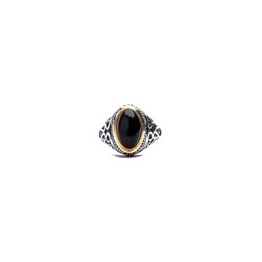 Vintage Filigree Ring  IN 925 Sterling silver with Black Onyx Stone