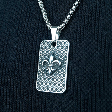 Fleur de lis Tag pendant