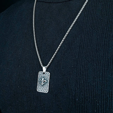 Fleur de lis Tag pendant