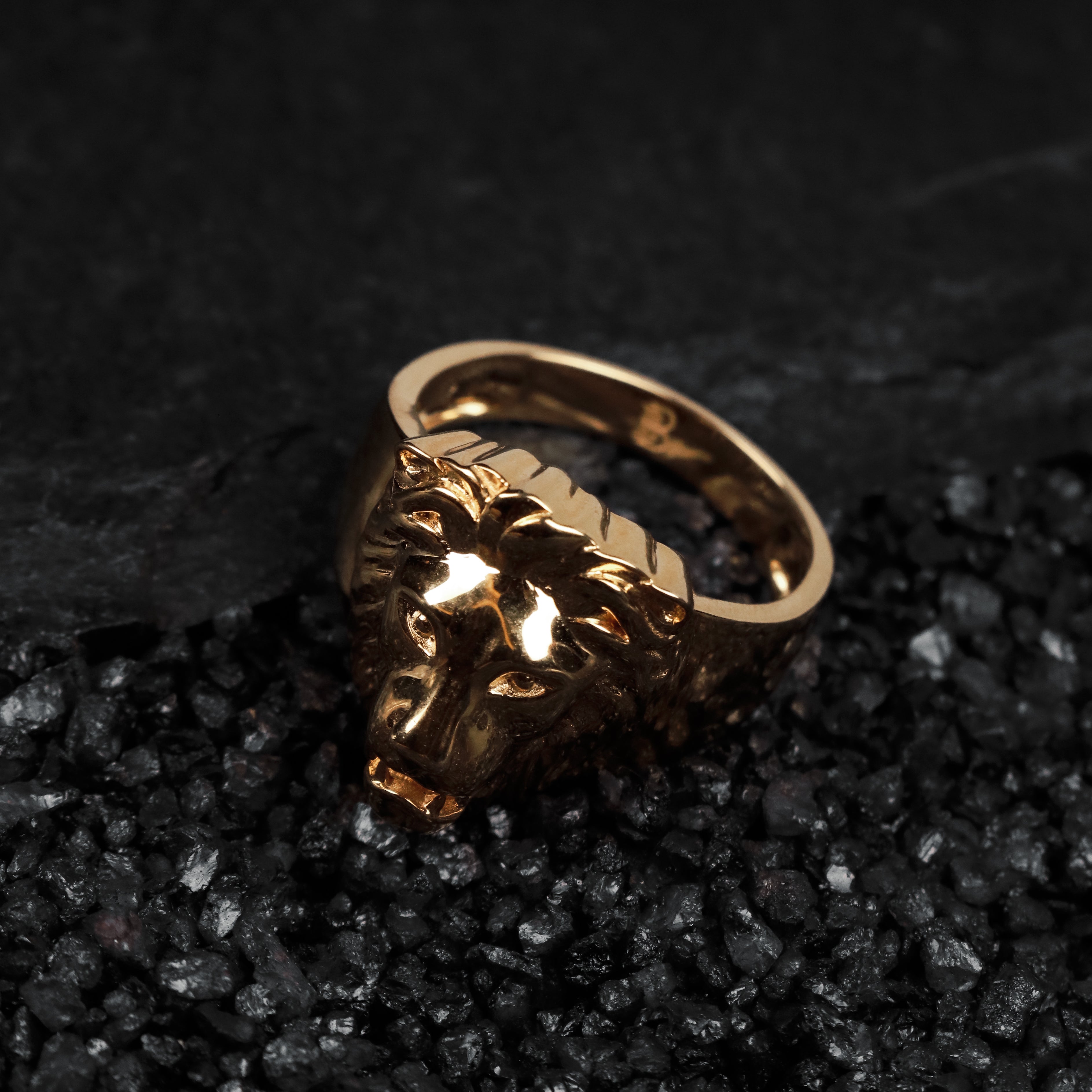 Löwe - Handcrafted - 18 kt. Gold - Ring - 0.25 ct Diamond - 3 D shape -  12.3 grams - size changeable between 54-59 - Catawiki