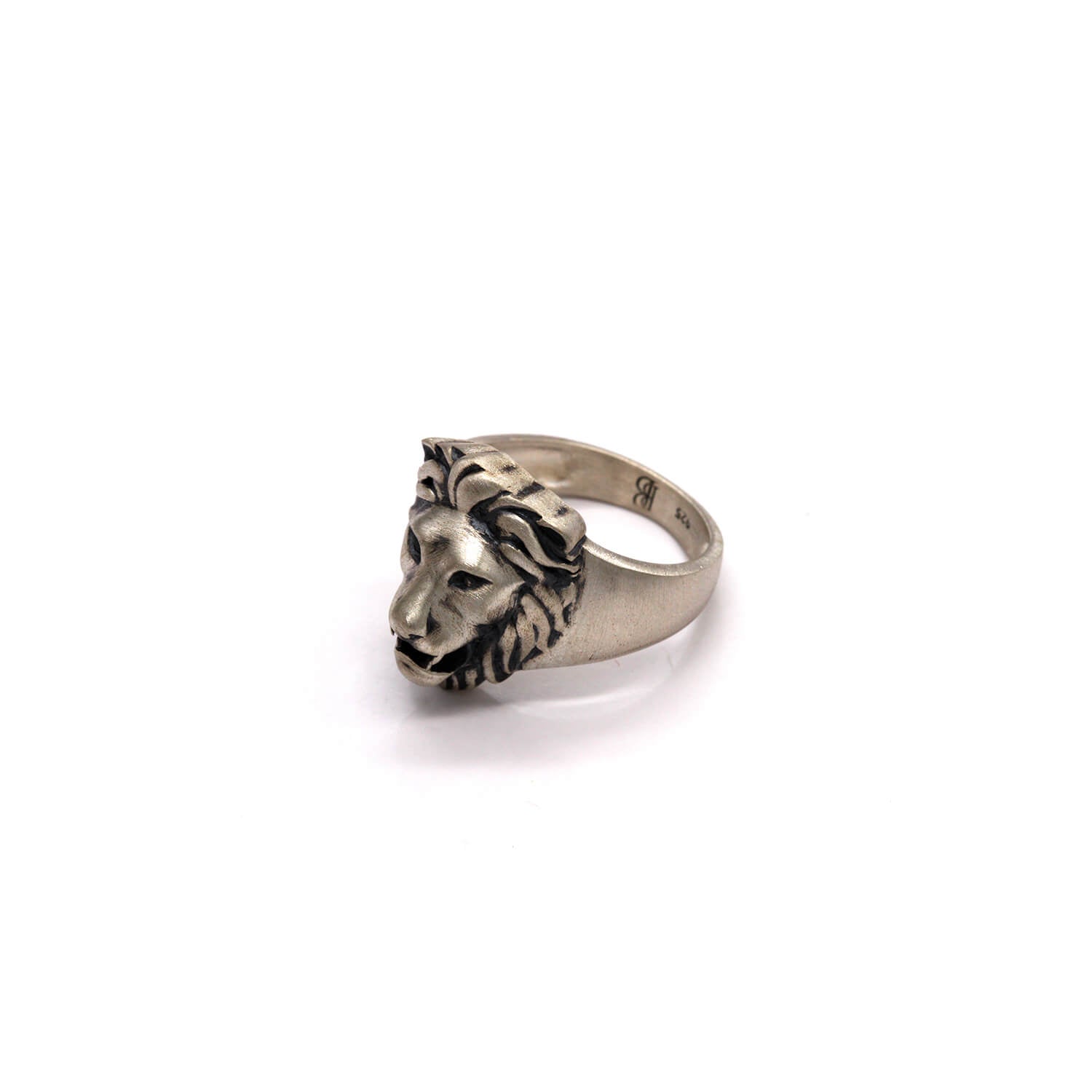 RARE PRINCE by CARAT SUTRA | Unique Designed Lion Head Ring with Royal –  caratsutra