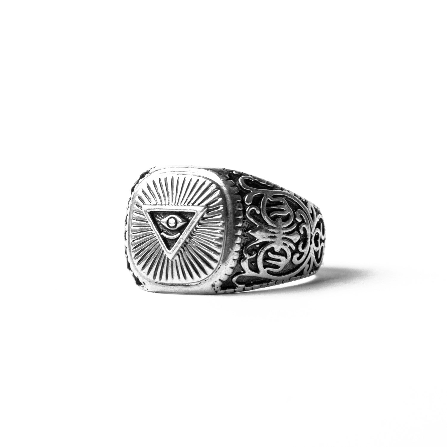 The Eye of Providence Ring in 925 Sterling silver
